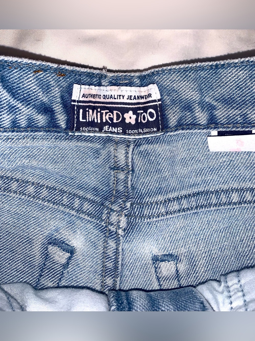 Vintage Y2K Girls Jean Shorts light wash size kids 7 - Picture 3 of 7